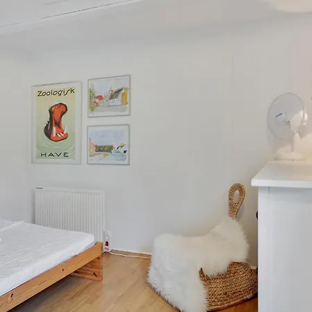 Holiday home Cozy In With Wifi *