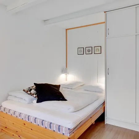 Cozy In With Wifi
